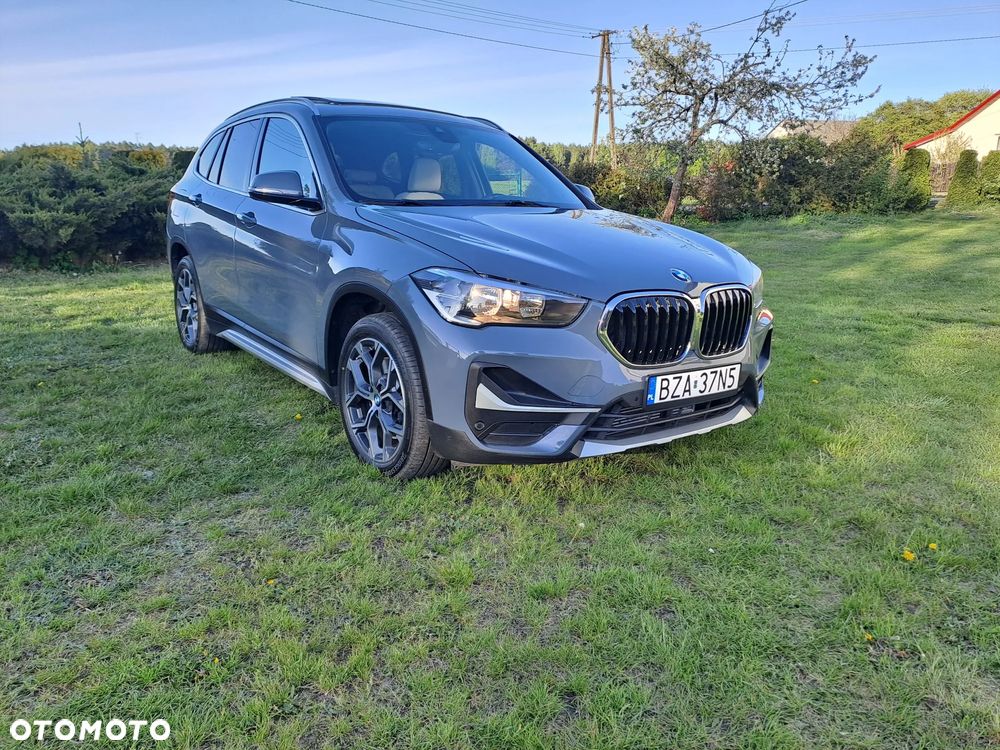 BMW X1 xDrive25i xLine - 11