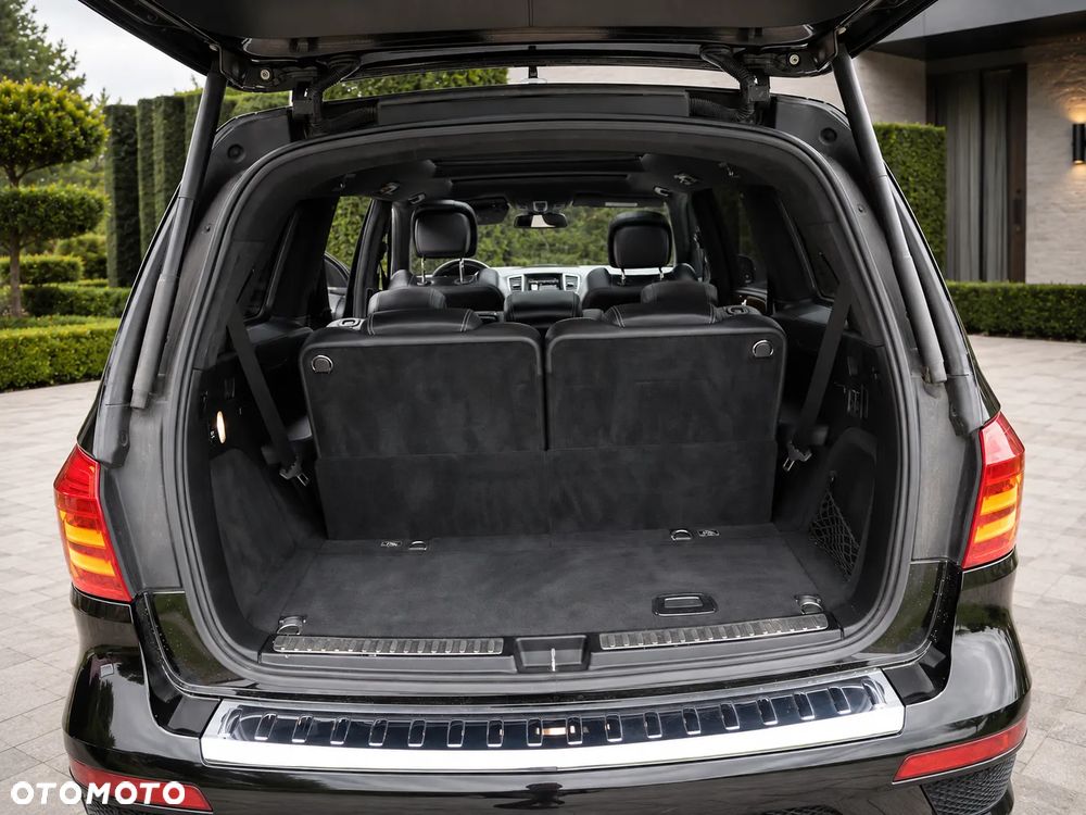 Mercedes-Benz GL 63 AMG - 24