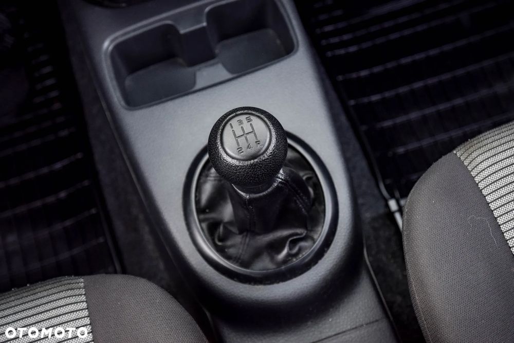 Suzuki SX4 1.6 GLX / Comfort - 37