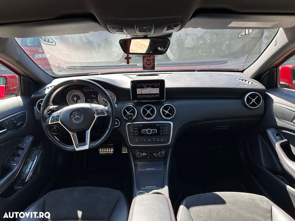Mercedes-Benz A 200 CDI 7G-DCT AMG Line - 12