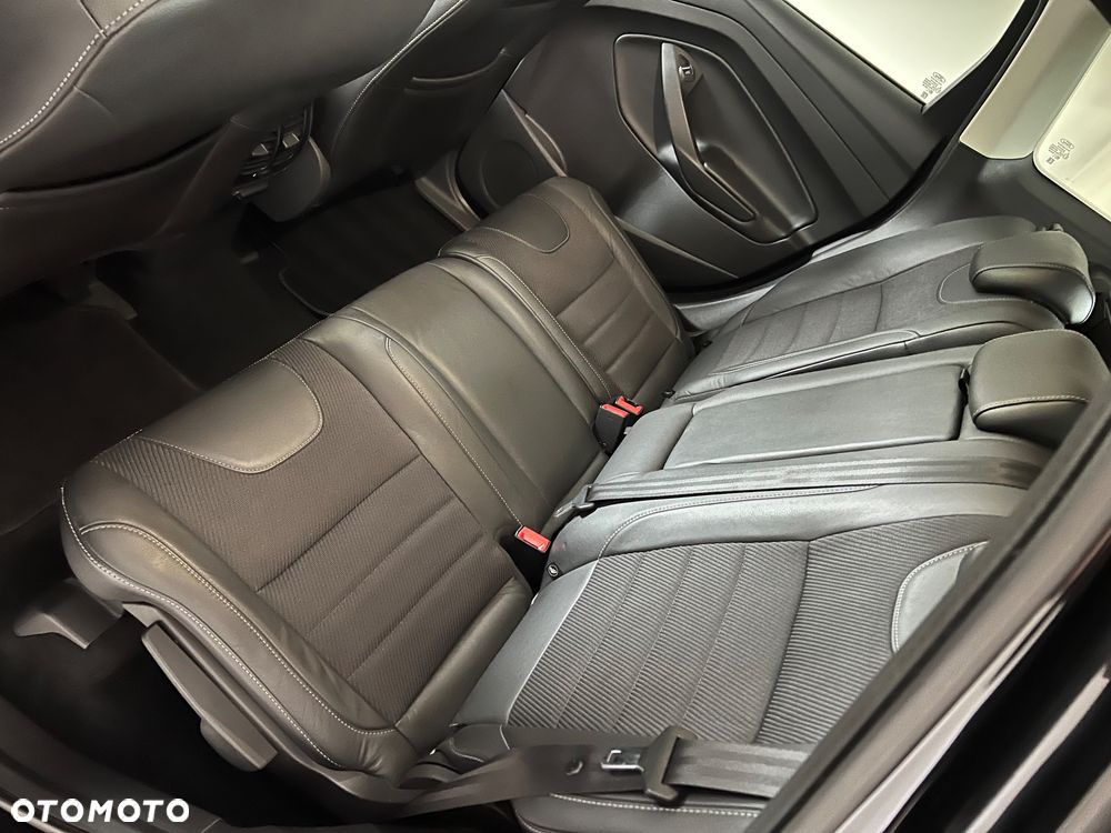 Ford Kuga 2.0 TDCi 4x4 Individual - 22