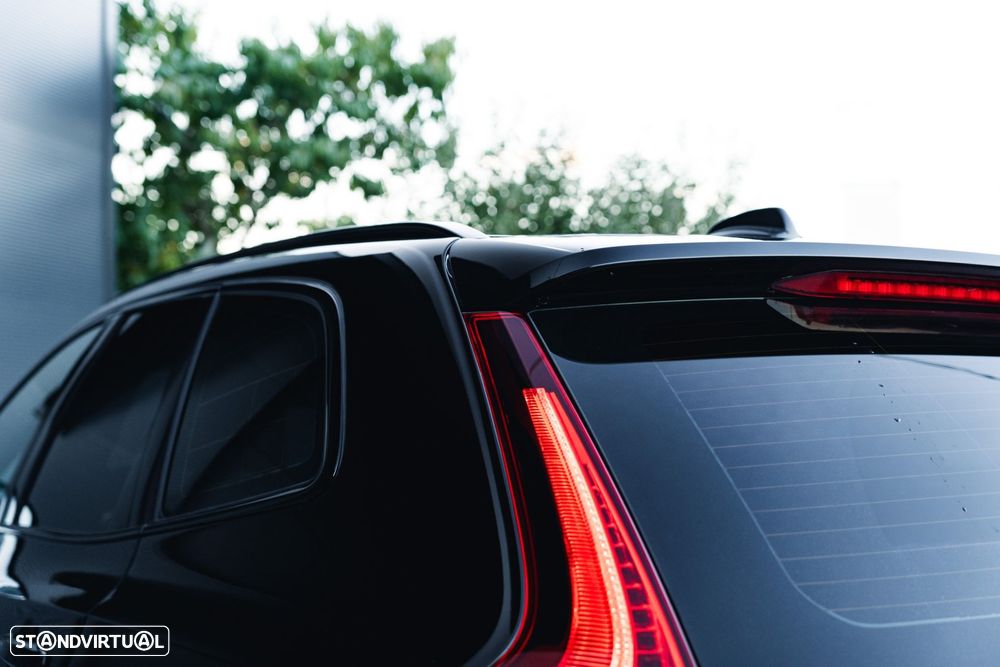 Volvo XC 60 2.0 D4 R-Design Geartronic - 26