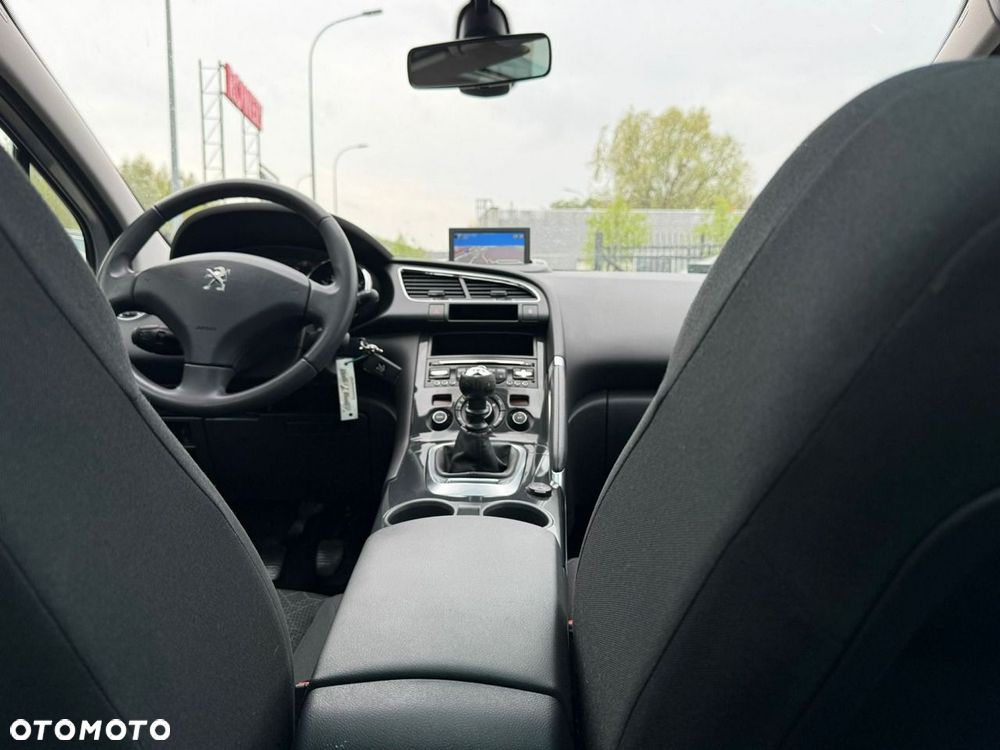 Peugeot 3008 1.6 THP Allure - 18
