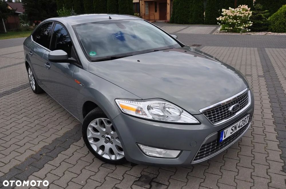 Ford Mondeo 2.0 FF Titanium - 12