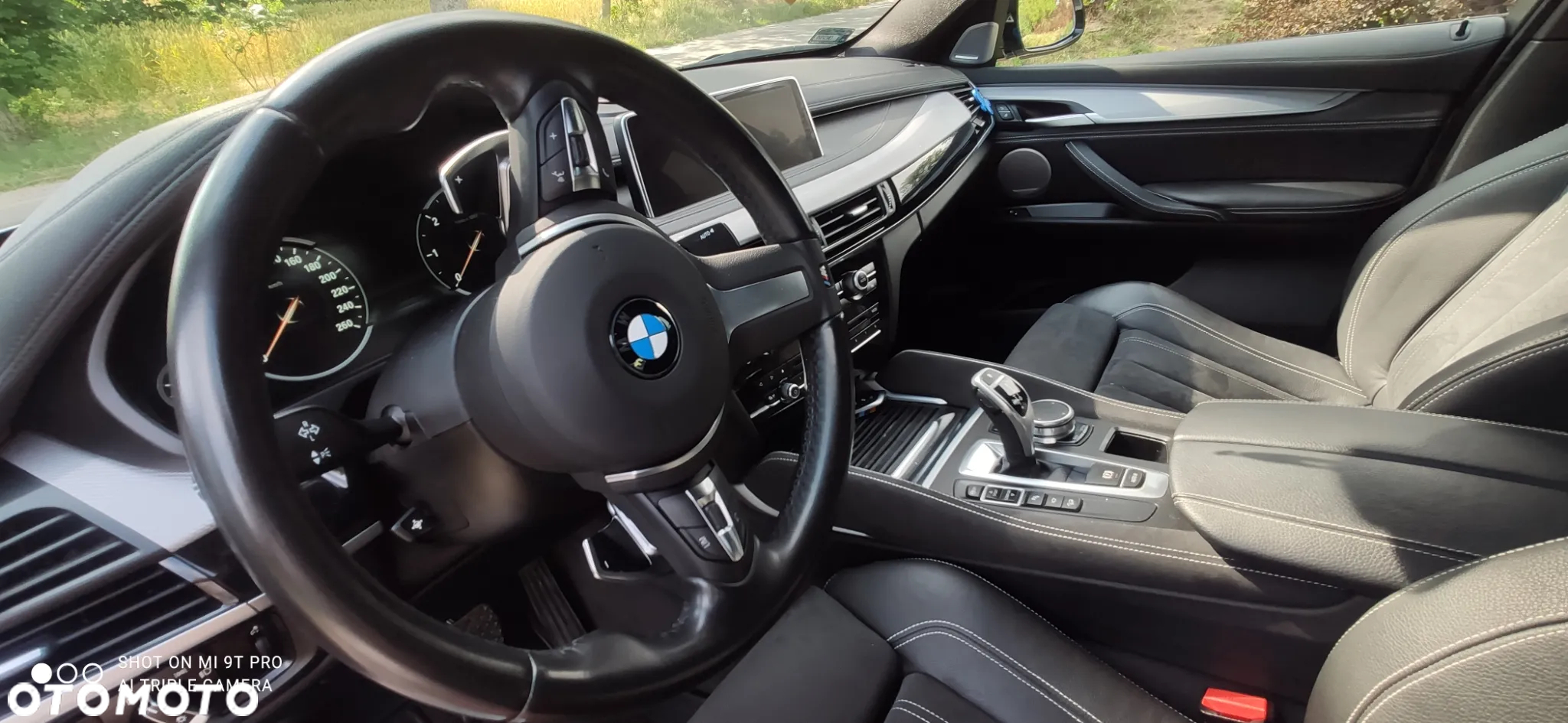 BMW X6 xDrive40d - 9