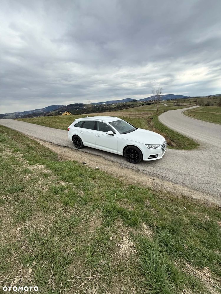 Audi A4 Avant 2.0 TDI S tronic - 4