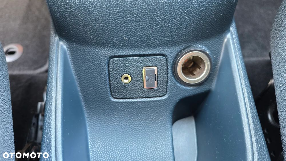 Ford Fiesta - 20