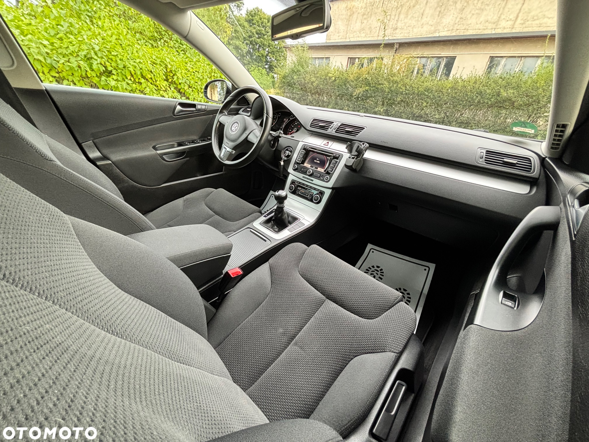 Volkswagen Passat 2.0 TDI DPF Highline - 27