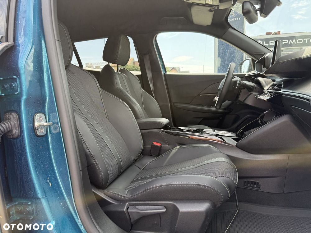 Peugeot 2008 - 25