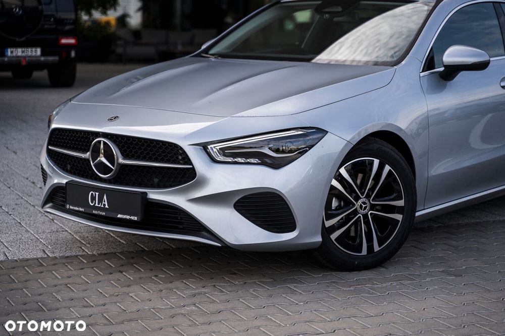 Mercedes-Benz CLA - 2