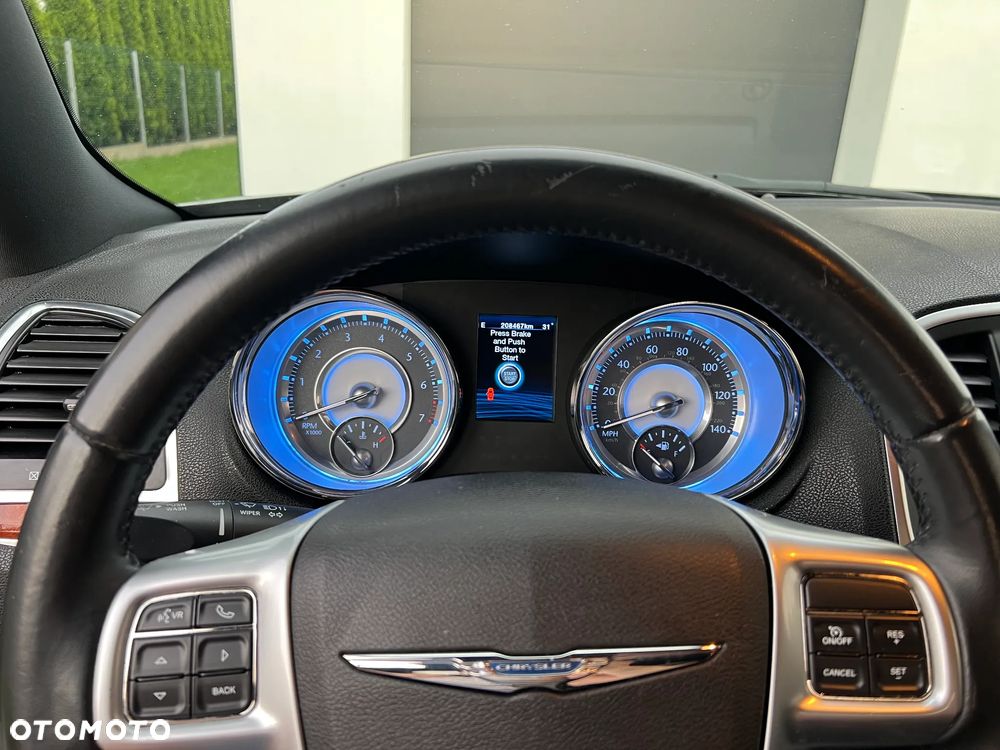 Chrysler 300C 3.5 V6 - 14