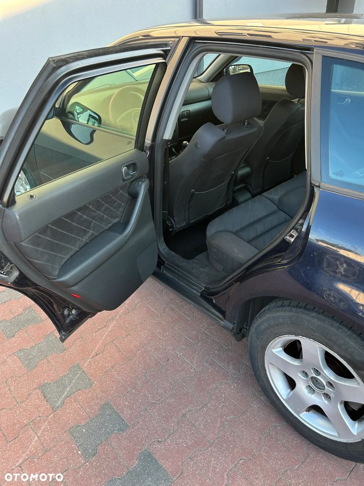 Audi A3 Sportback 1.6 Ambiente - 27