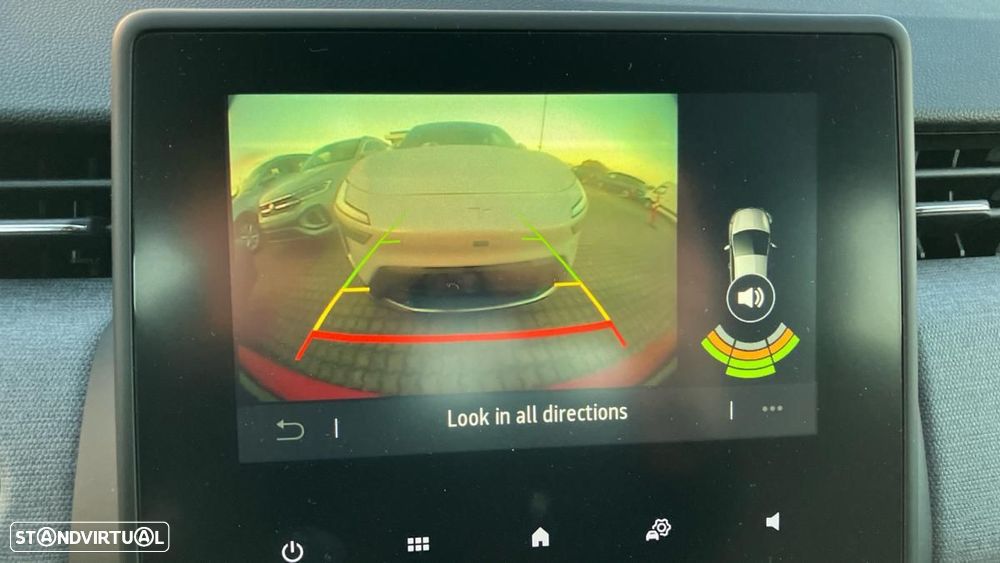 Renault Clio 1.0 TCe Evolution - 8