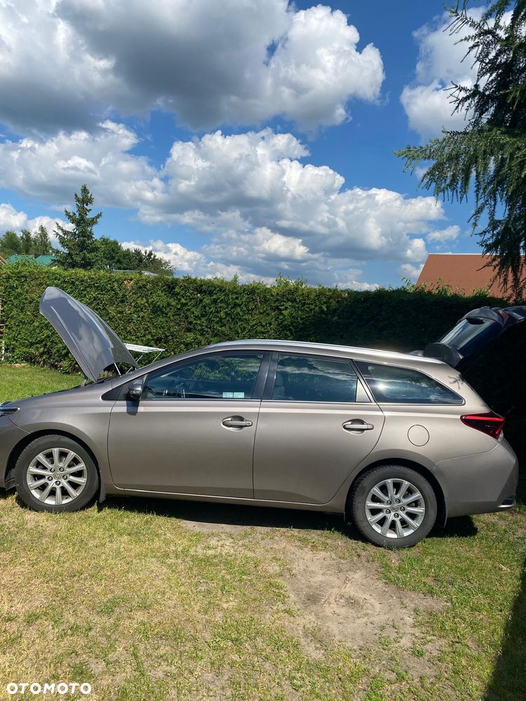 Toyota Auris 1.4 D-4D Comfort - 7