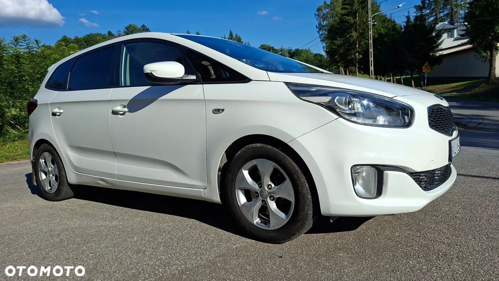 Kia Carens 1.7 CRDi XL 7os - 22