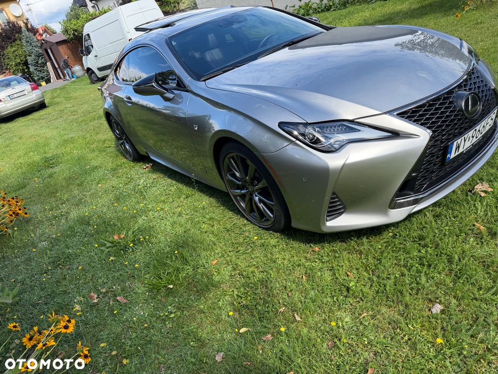 Lexus RC 200t / 300 F Sport - 1