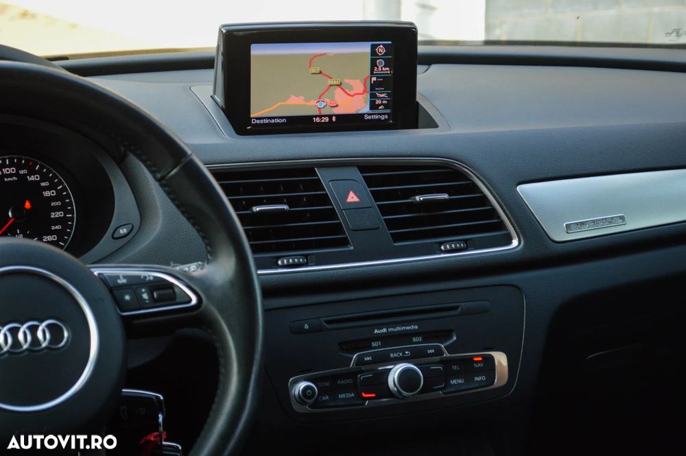 Audi Q3 2.0 TDI Quattro S tronic - 33