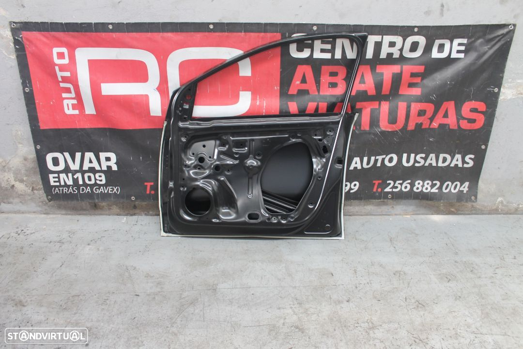 Porta Frente Direito Peugeot 206 - 2