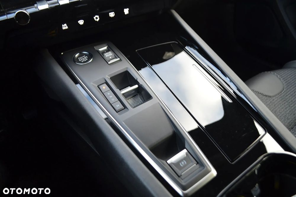 Peugeot 508 BlueHDi 130 EAT8 Allure Pack - 33
