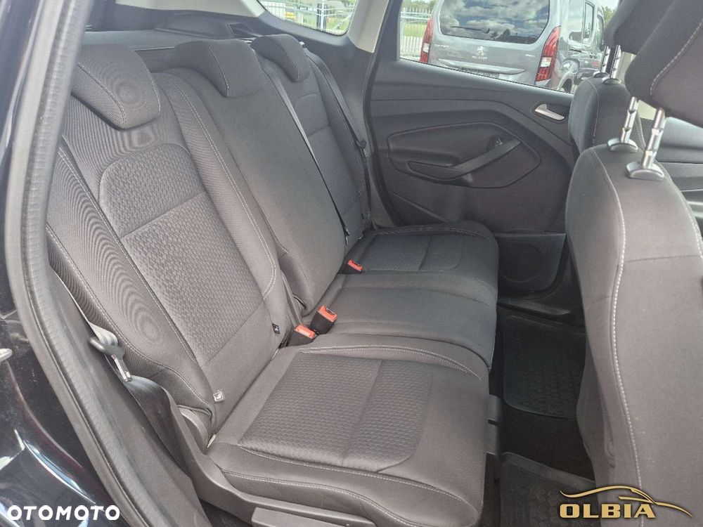 Ford Kuga - 17