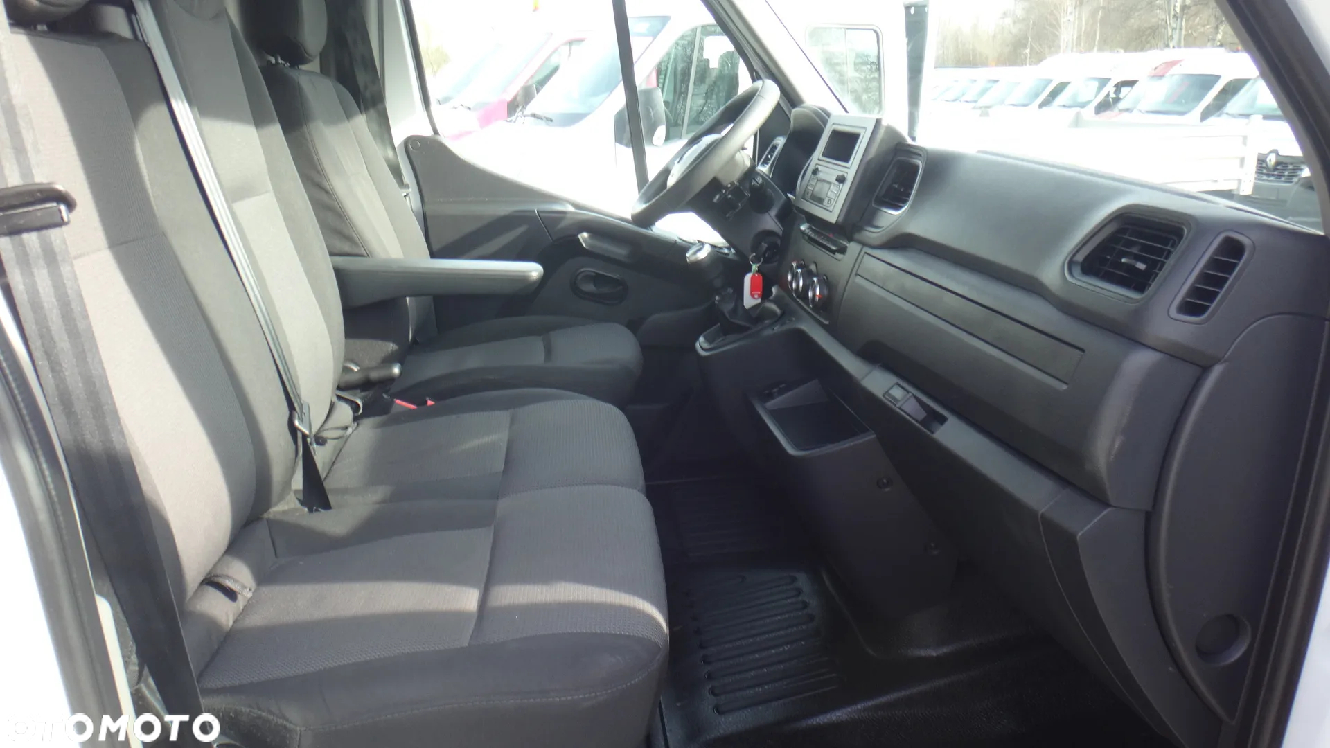 Renault Master - 13