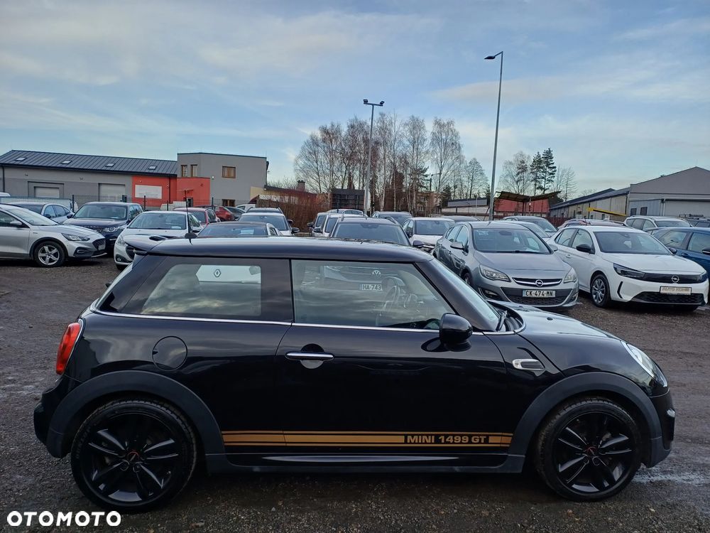 MINI Cooper John Works Trim - 8