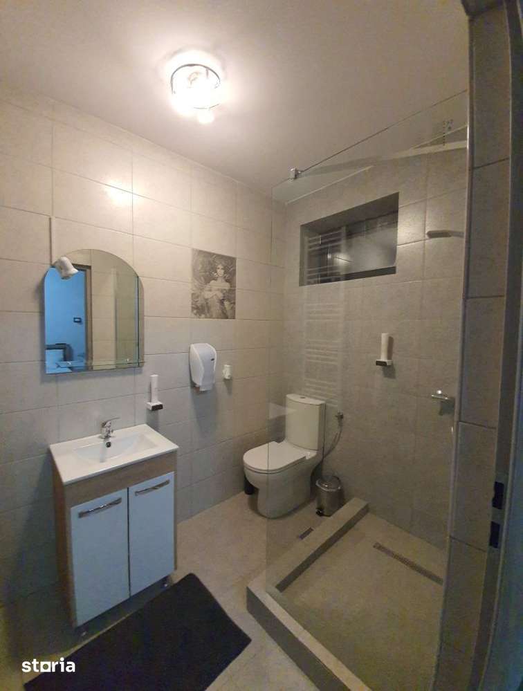 Închiriez în regim hotelier vilă de lux în Cihei - Imagine principală: 4/20