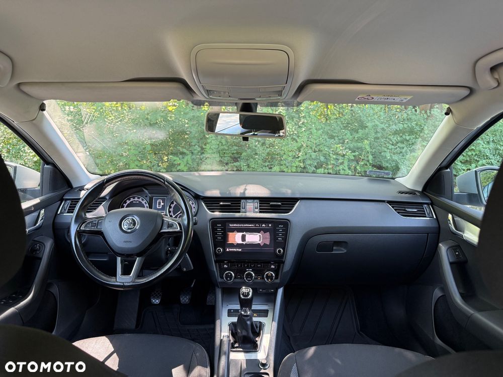 Skoda Octavia 1.6 TDI Ambition - 14