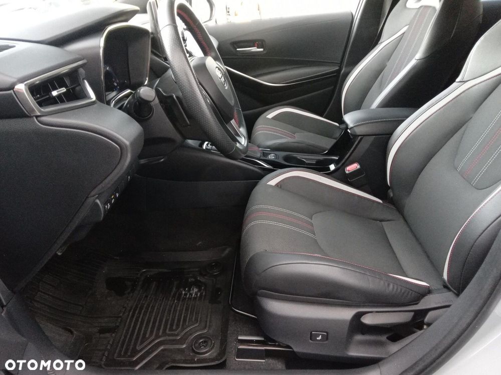 Toyota Corolla - 14
