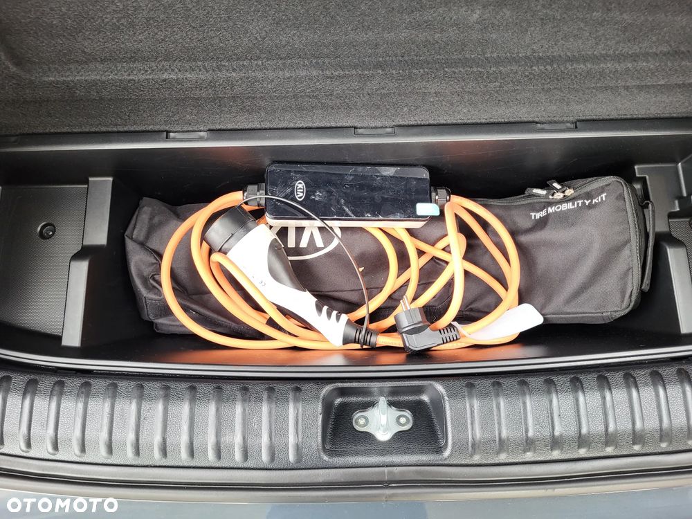 Kia Ceed 1.6 GDI PHEV XL DCT - 36