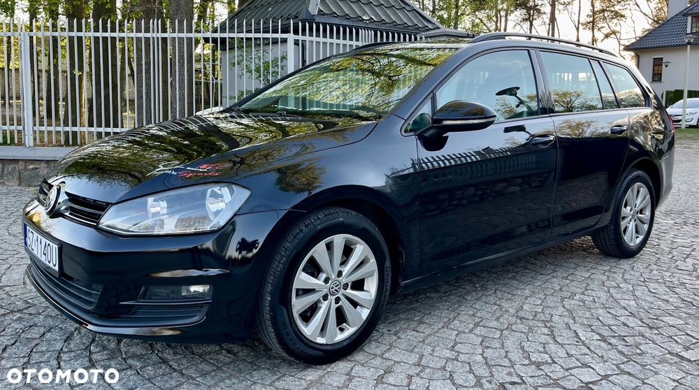 Volkswagen Golf 1.6 TDI DPF BlueMotion - 3