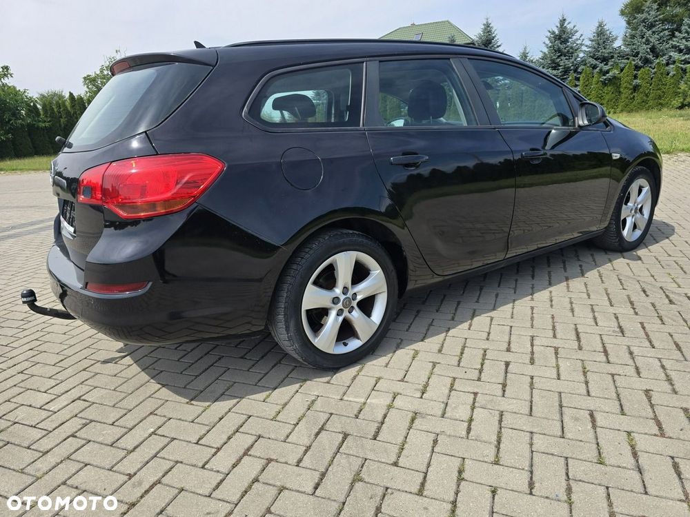Opel Astra - 8