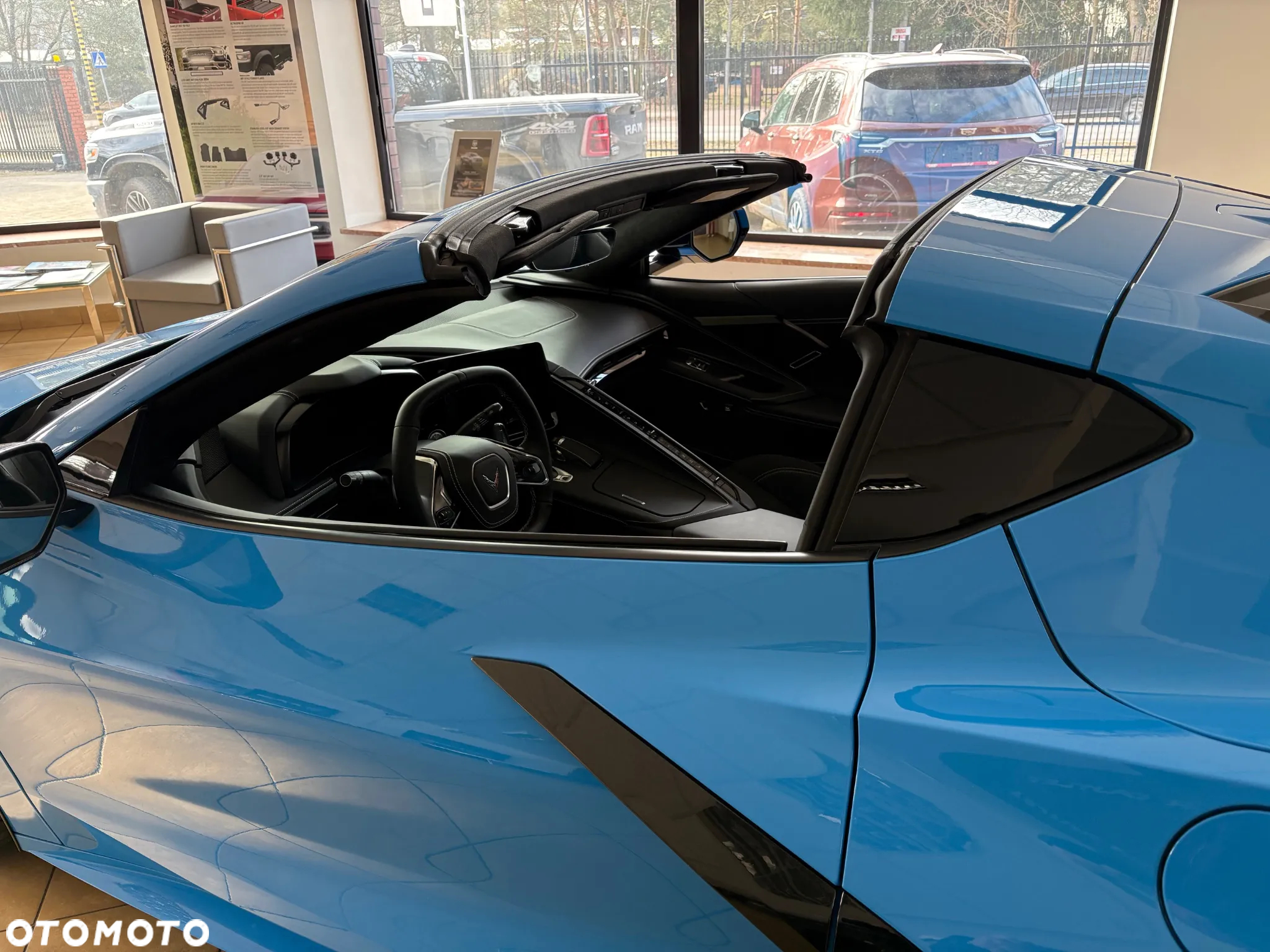 Chevrolet Corvette - 24