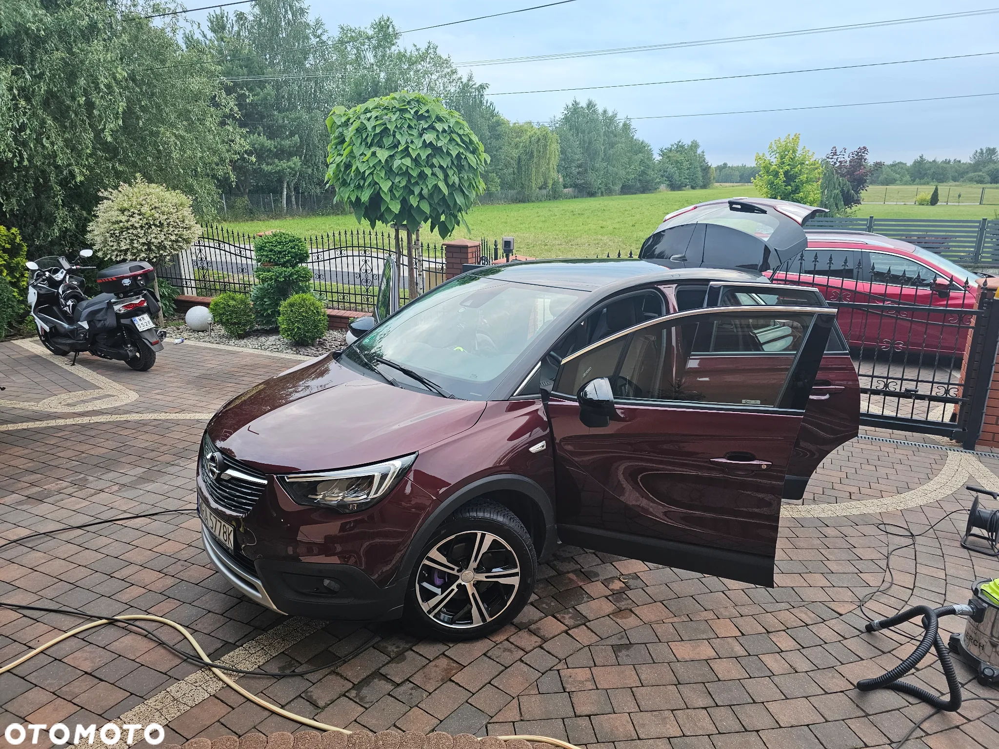 Opel Crossland X - 12