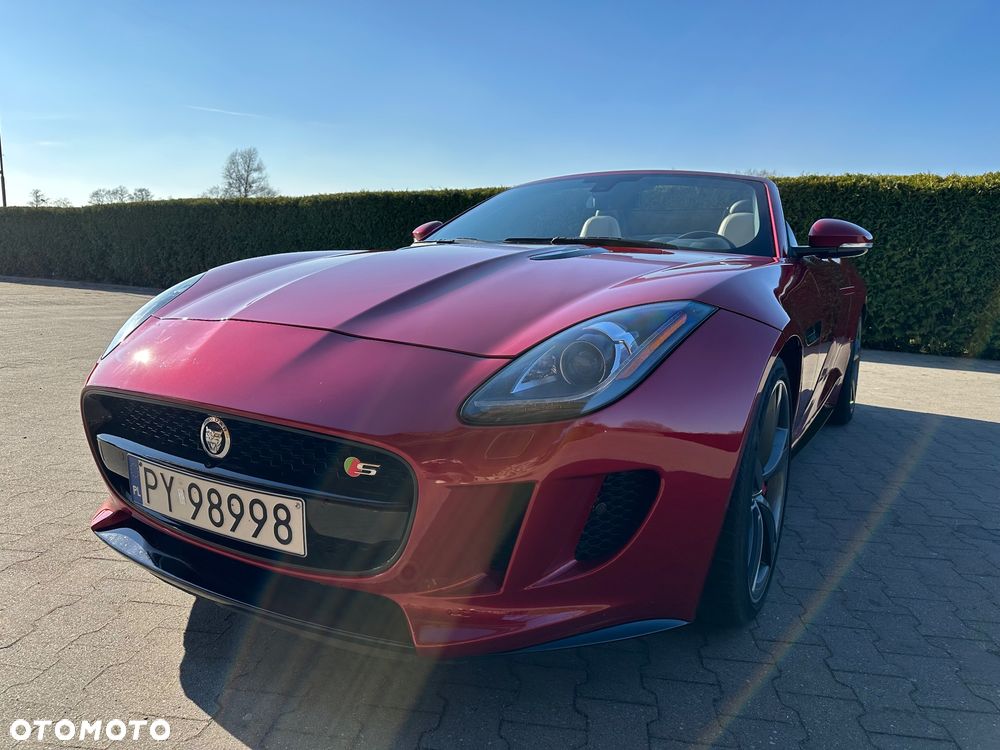 Jaguar F-Type S - 17