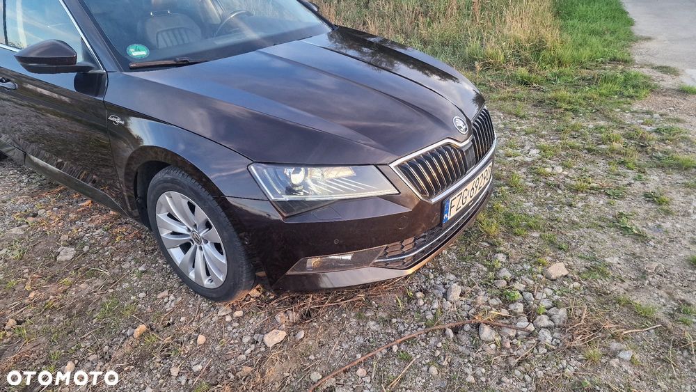 Skoda Superb 2.0 TDI 4x4 DSG L&K - 2