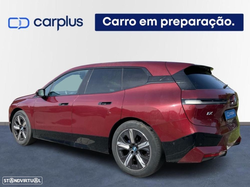 BMW iX xDrive 40 - 2