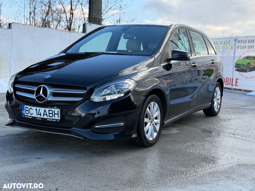 Mercedes-Benz B 180 - 1