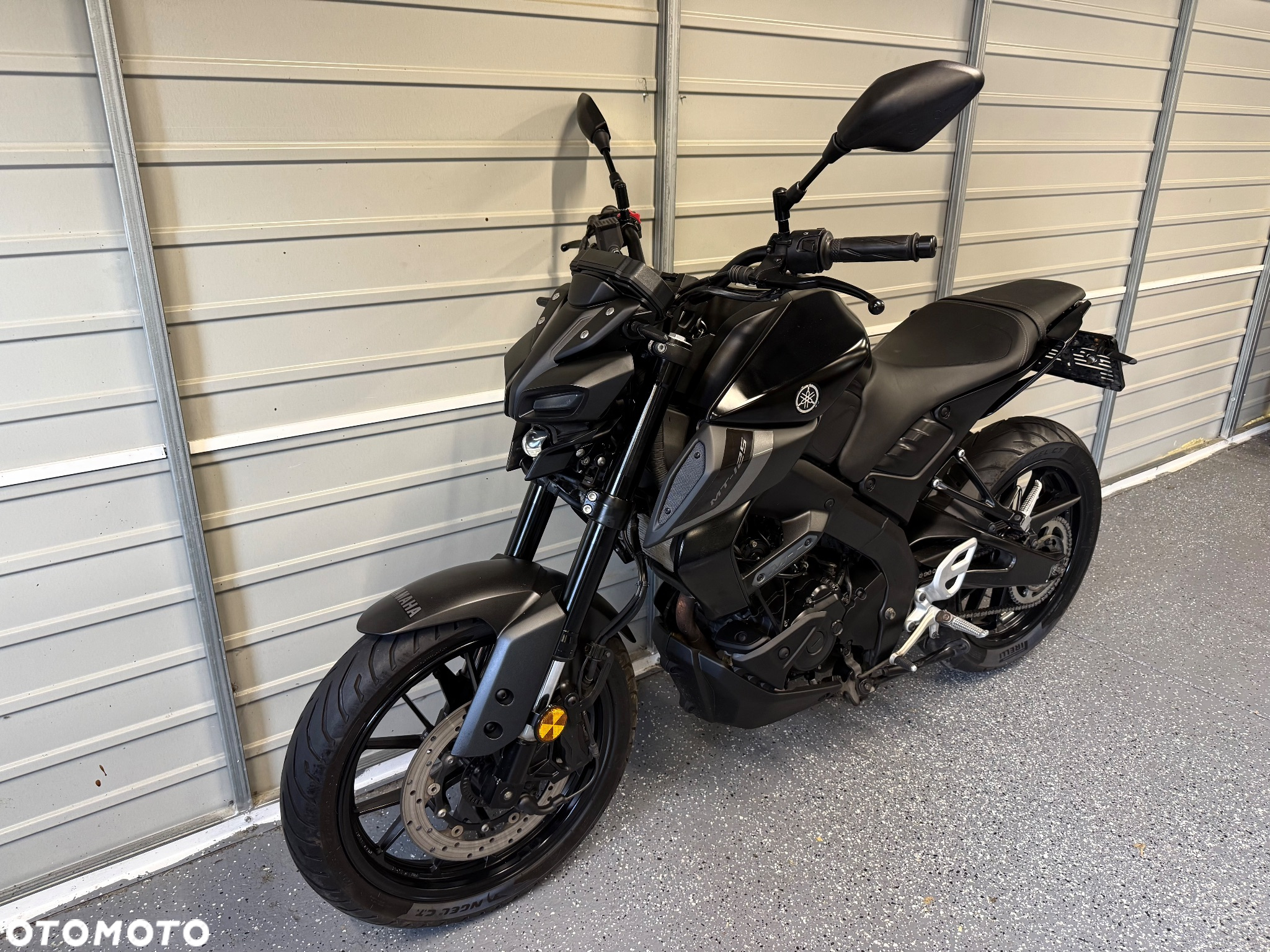 Yamaha MT - 8