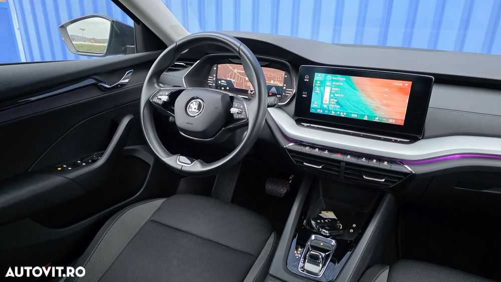 Skoda Octavia Combi 2.0 TDI DSG Tour - 3