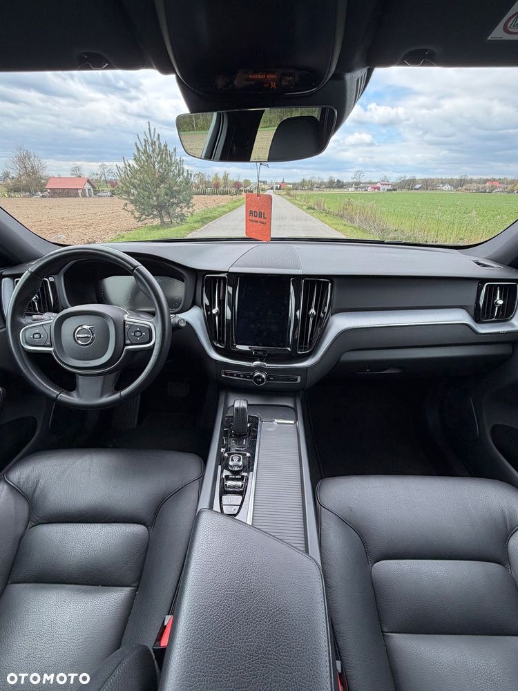 Volvo XC 60 - 6