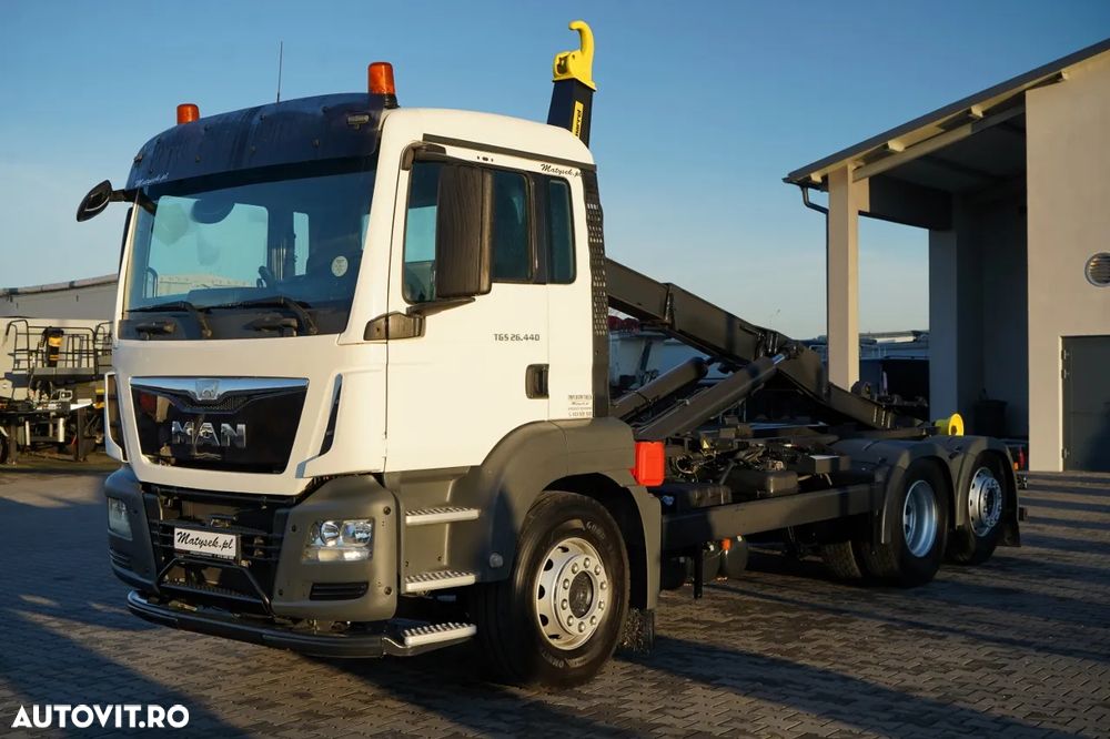 MAN TGS 26.440 / AUTOCARNIER / MARREL AL TAM 20U / 20 T / 6x2 / PUNTE DE DIRECȚIE RIDICABILĂ / ANVELOPE 100% / EURO 6 - 3