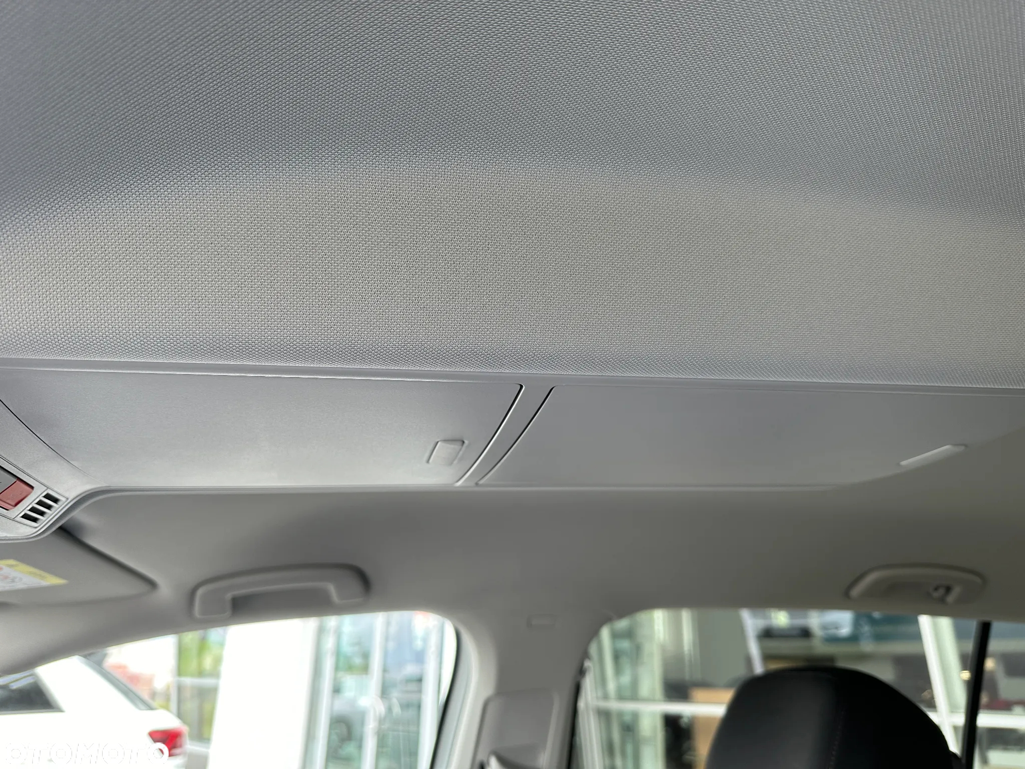 Volkswagen Touran 1.5 TSI EVO Comfortline Plus DSG - 30