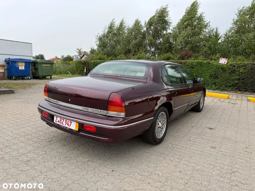 Chrysler New Yorker - 4