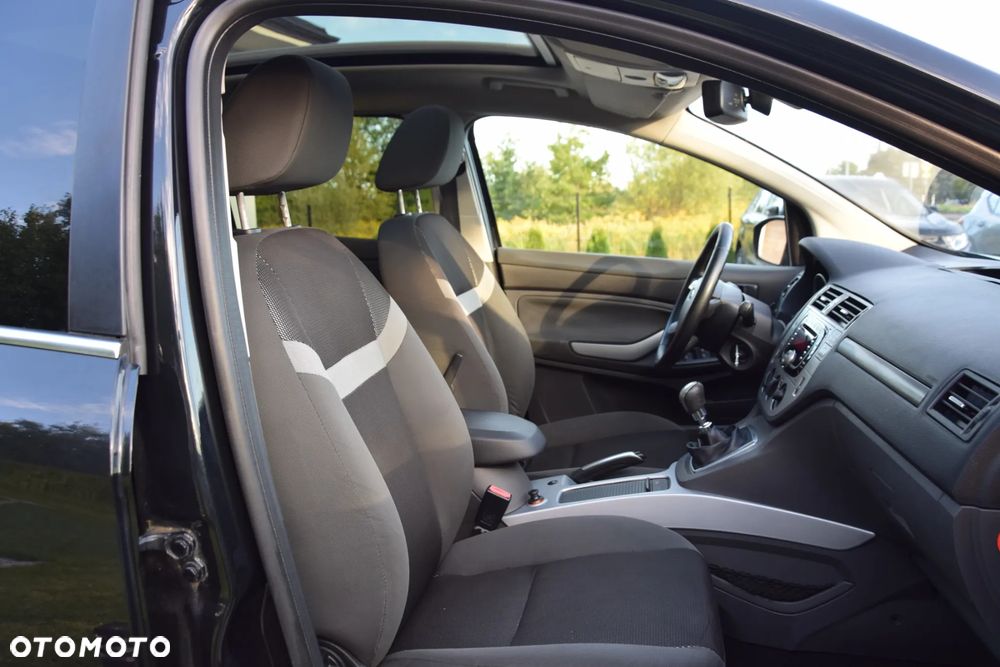Ford Kuga 2.0 TDCi Trend - 25