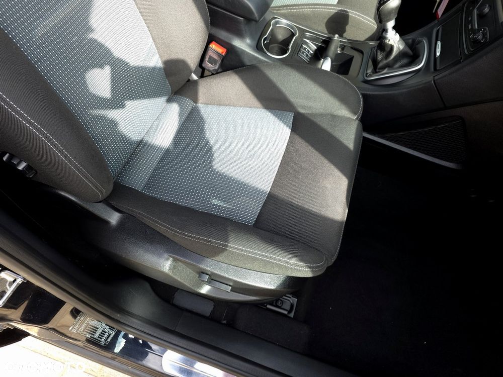 Ford S-Max 2.0 TDCi Trend - 15