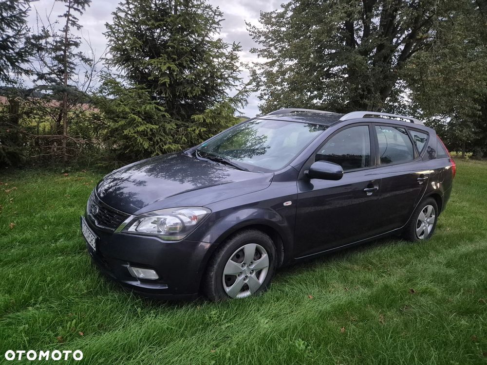 Kia Ceed 1.4 CVVT SW ISG Vision - 17