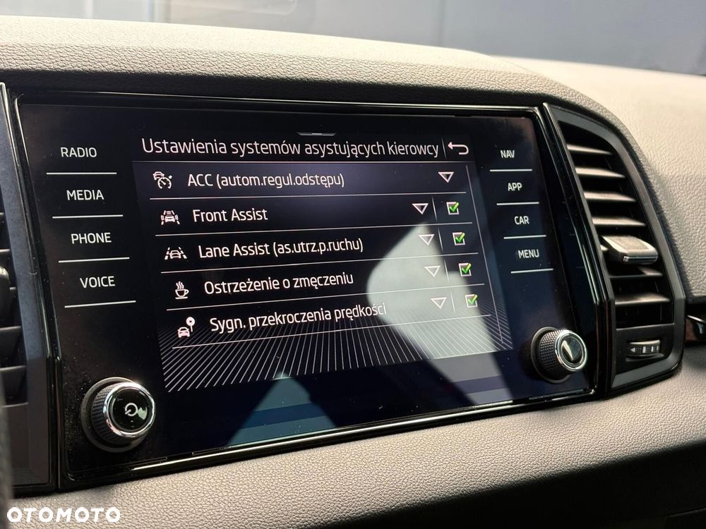 Skoda Karoq 1.5 TSI ACT Sportline DSG - 20