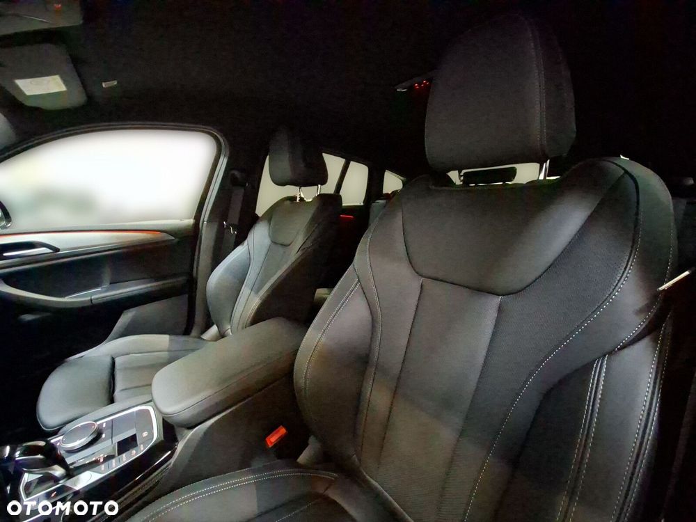 BMW X4 - 13