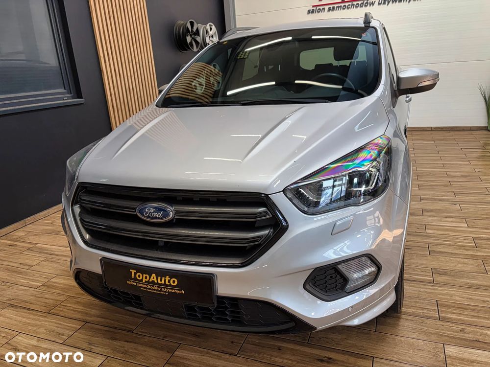 Ford Kuga 1.5 TDCi 2x4 Titanium - 12